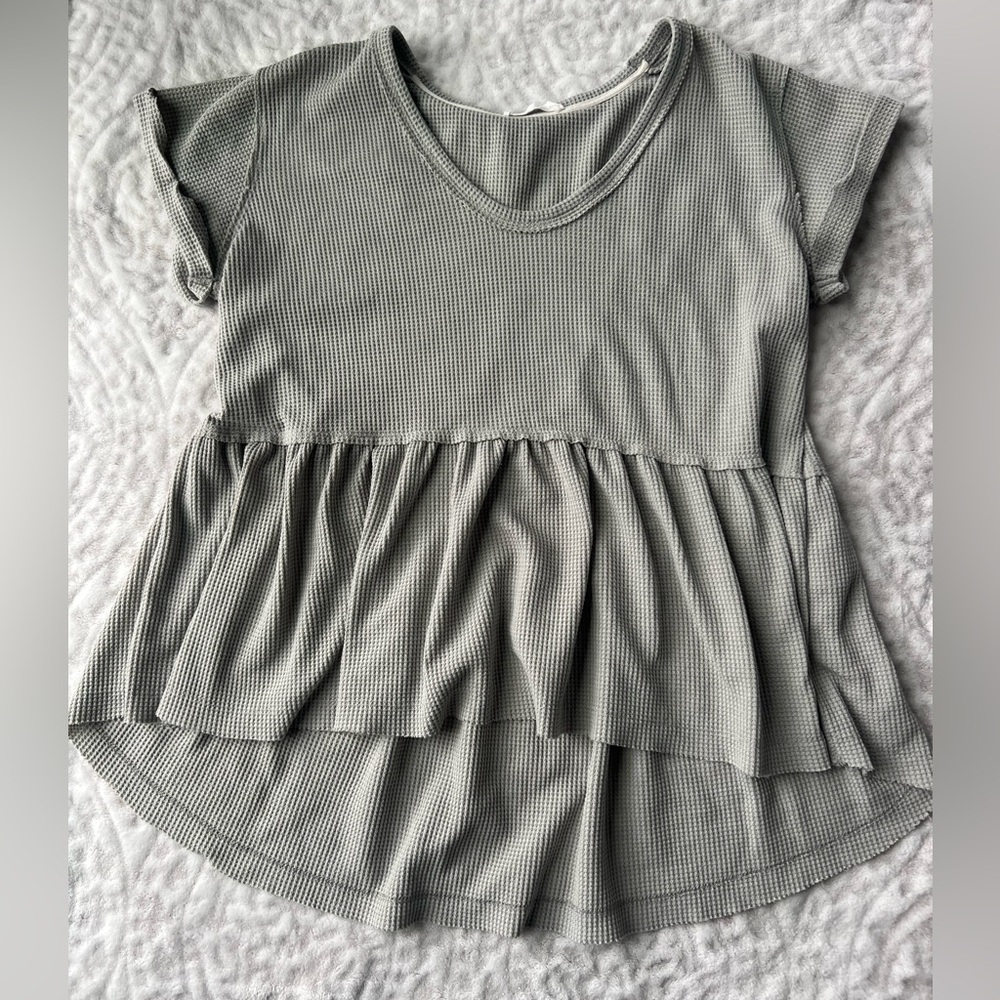 In Loom Women’s Waffle Knit Grey Blouse | Size M